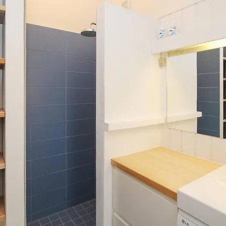 2 Bedroom Lovely In *