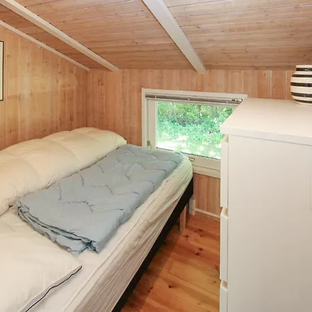 2 Bedroom Lovely In Samsø