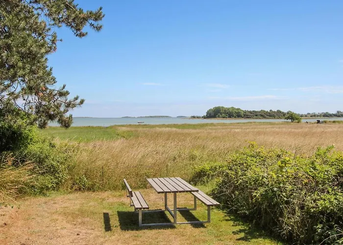 2 Bedroom Lovely In * Samsø