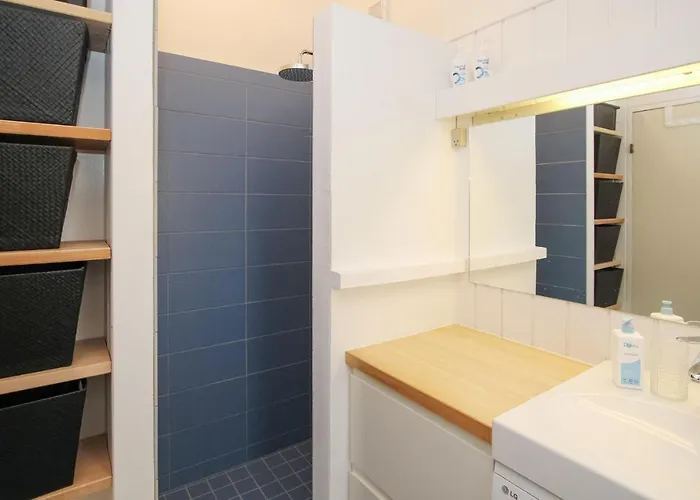 2 Bedroom Lovely In *